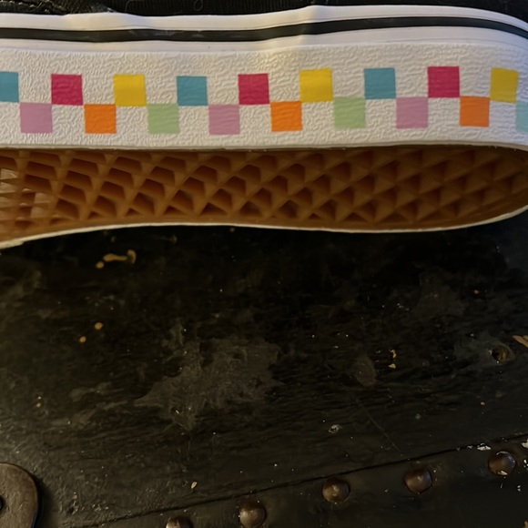 VANS - Never worn with tag - Picture 2 of 3